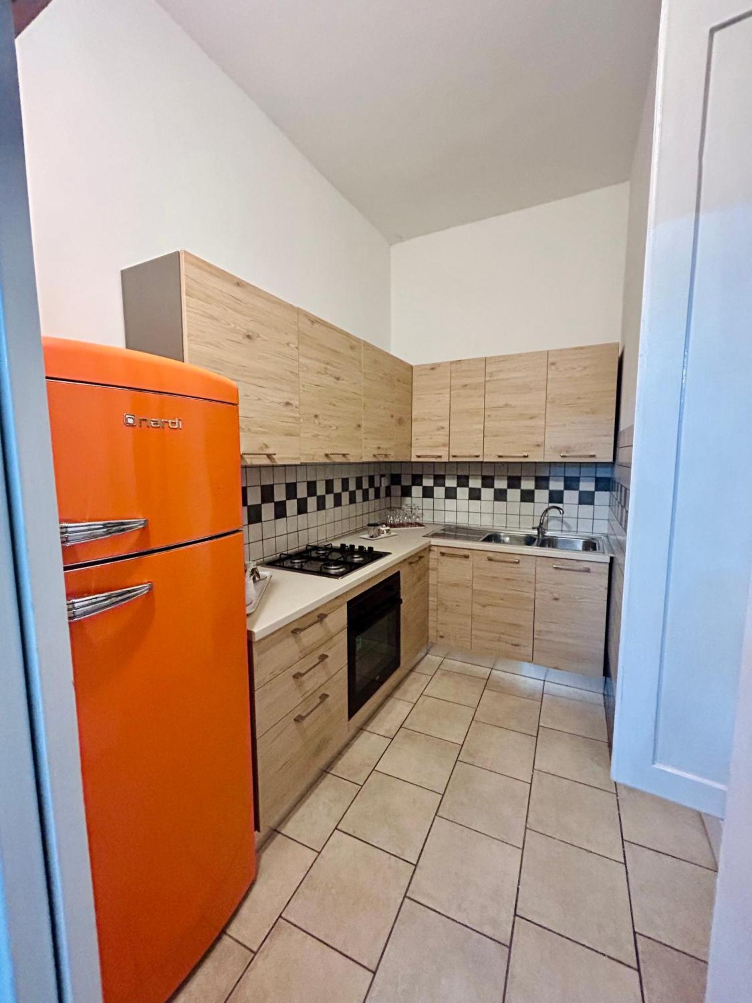 Holiday House Maurizio Формия Екстериор снимка