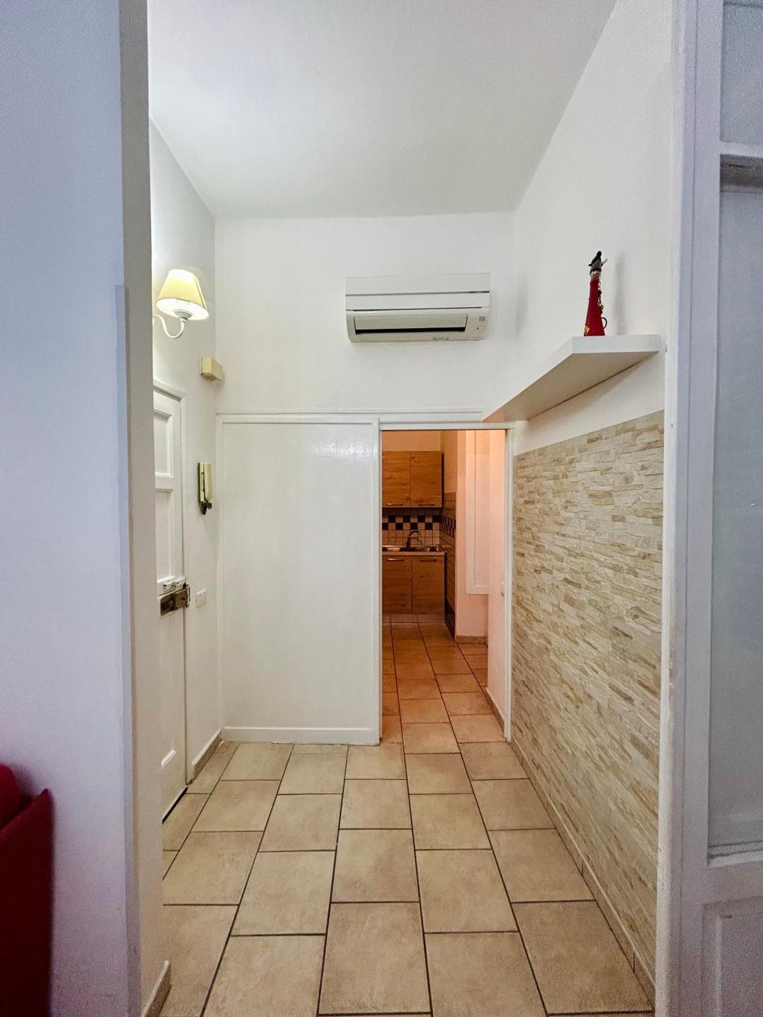 Holiday House Maurizio Формия Екстериор снимка