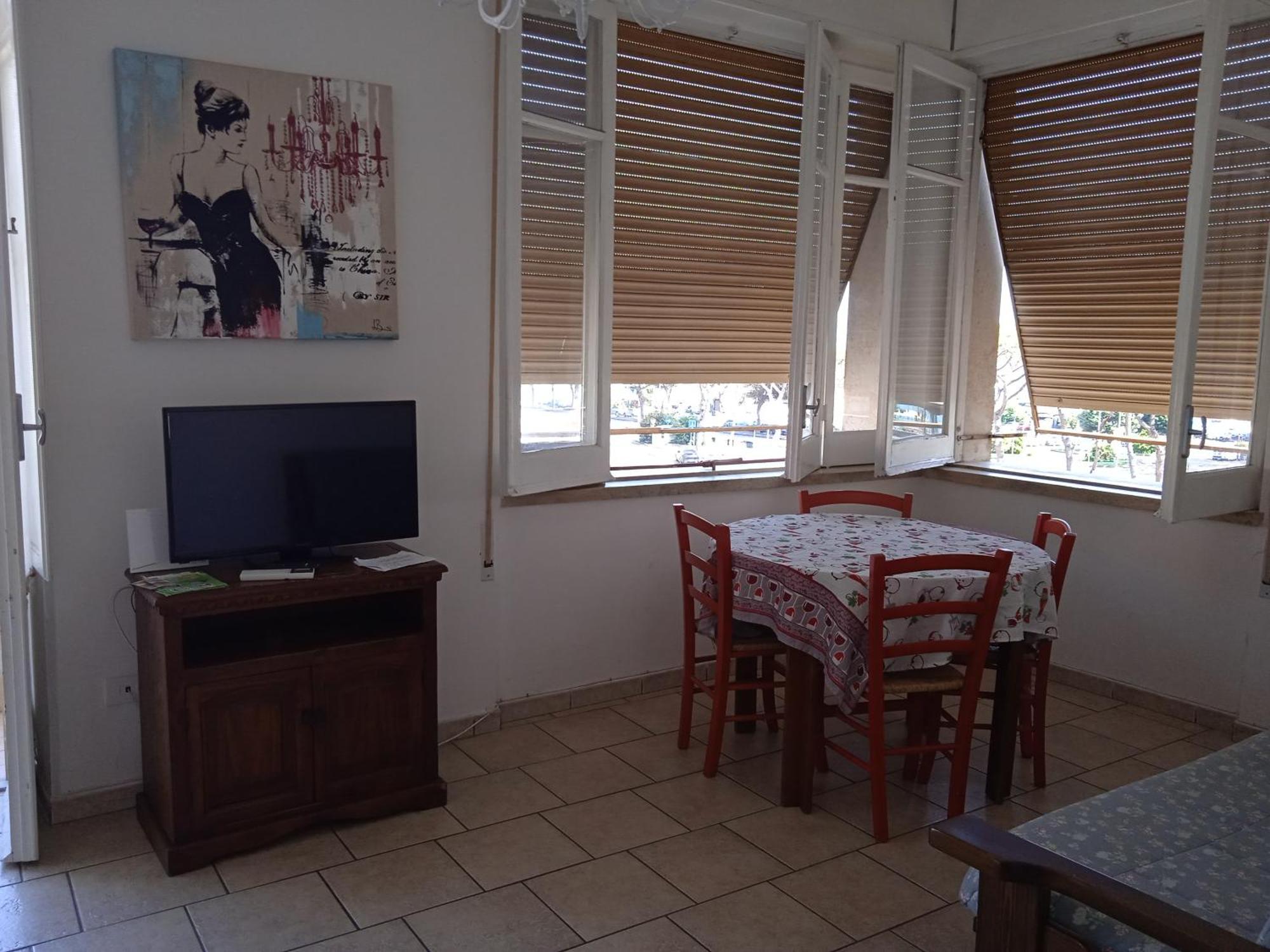 Holiday House Maurizio Формия Екстериор снимка