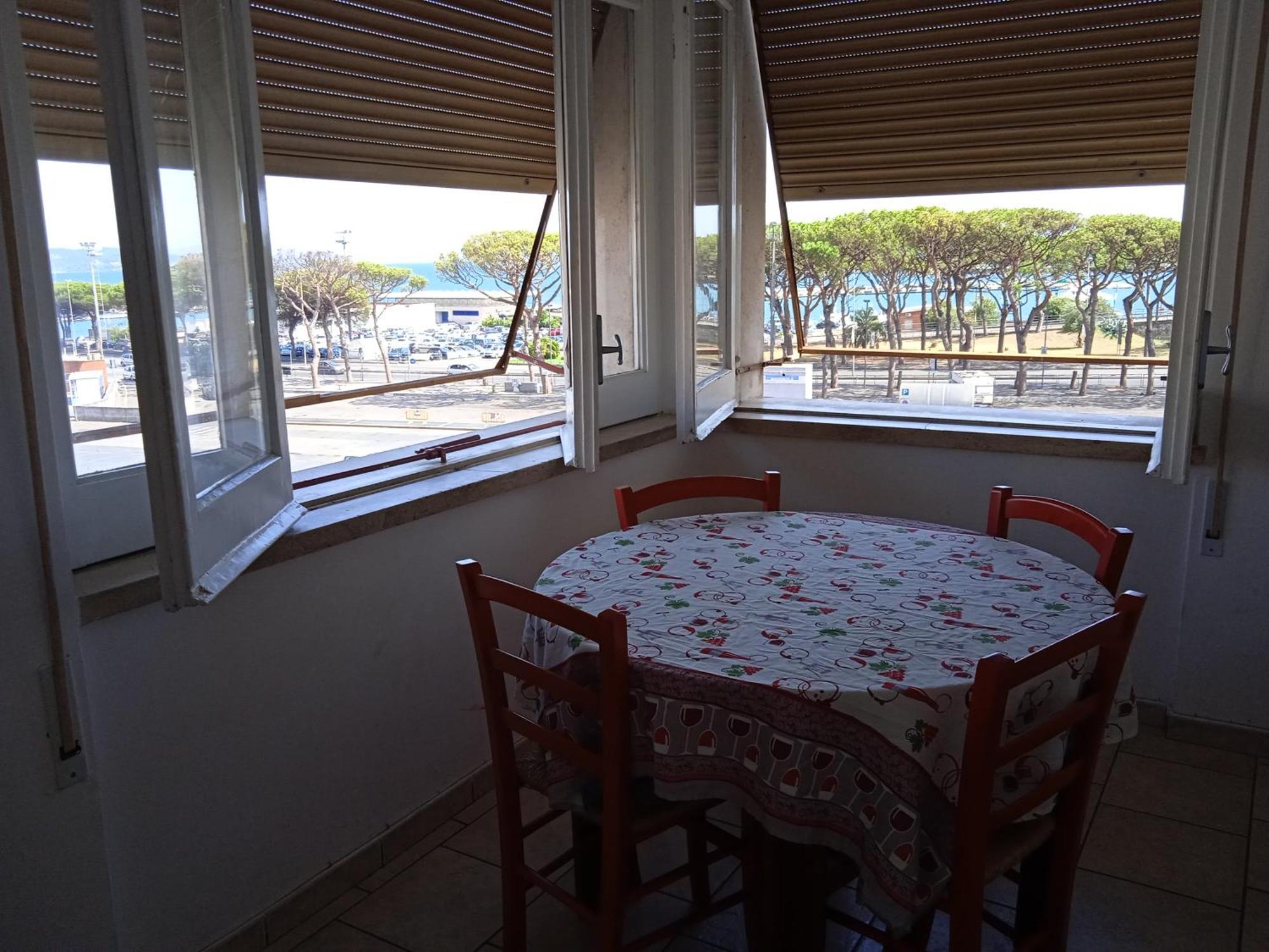 Holiday House Maurizio Формия Екстериор снимка